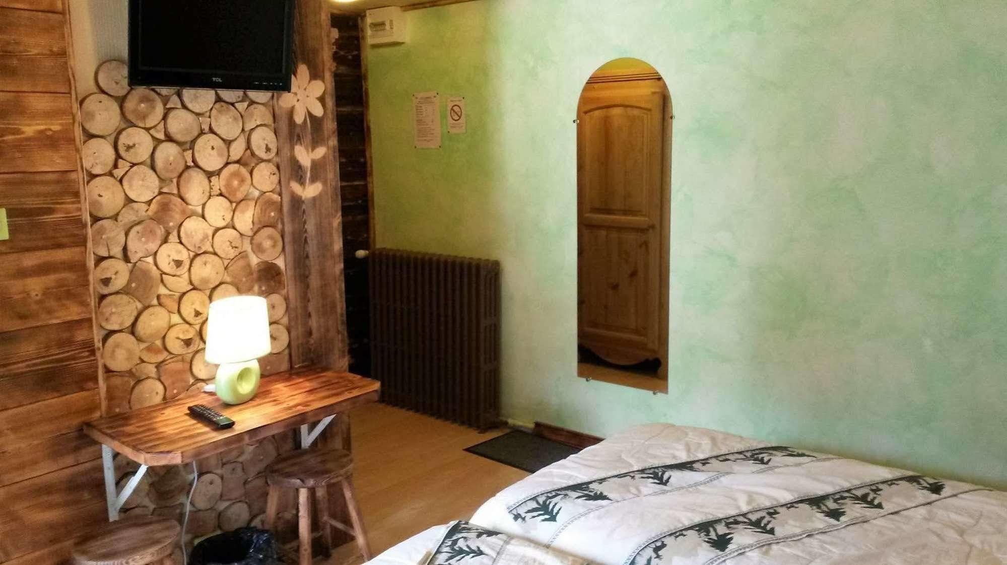 Hotel La Marmotte ジェラールメ エクステリア 写真